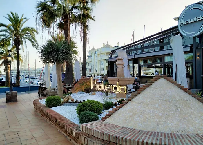 Lovely Sea And Garden View Apartment Benalbeach